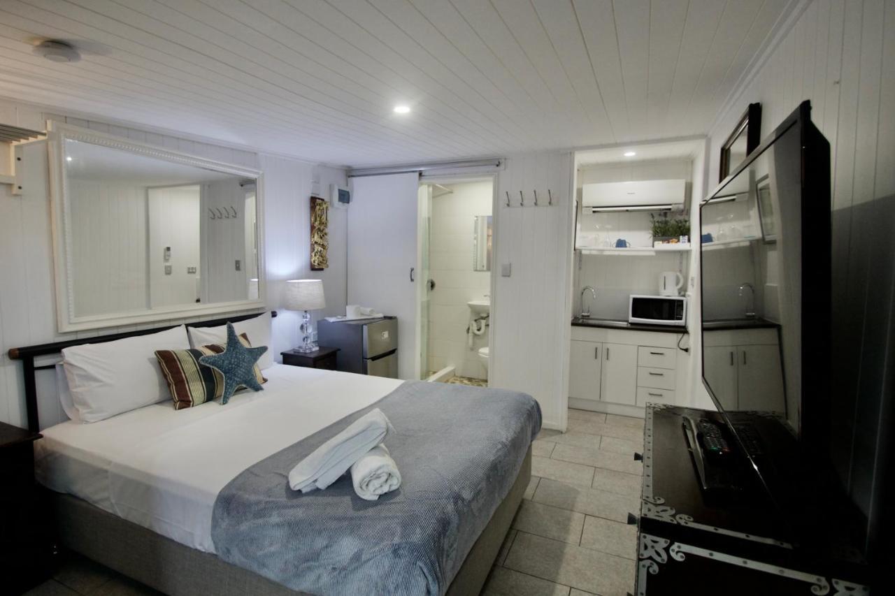 Hideaway Noosa Men Only Beach Resort Peregian Beach Exterior photo